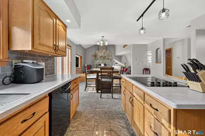 36 Charles Mary Drive, East Hampton, CT 06424 - Photo 10