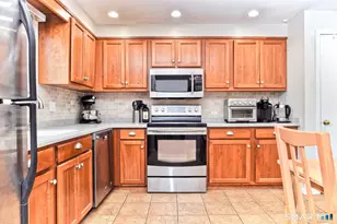 50 Duke Dr, Stamford, CT 06905 - Photo 2