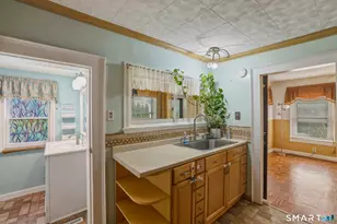 26 Washington St, Derby, CT 06418 - Photo 8