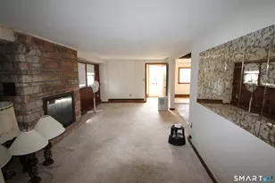140 Yarwood St, Stratford, CT 06615 - Photo 10