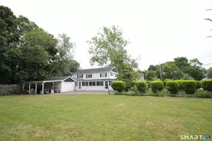 140 Yarwood St, Stratford, CT 06615 - Photo 6