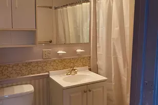 222 Williams St E, Glastonbury, CT 06033 - Photo 8