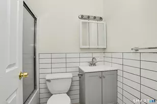 211 Main St, Stamford, CT 06901 - Photo 6