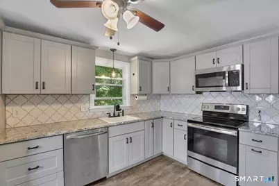 151 Tanner Street, Manchester, CT 06042 - Photo 6