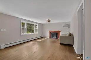 151 Tanner St, Manchester, CT 06042 - Photo 4