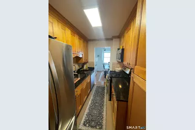 2625 Park Avenue #11P, Bridgeport, CT 06604 - Photo 8