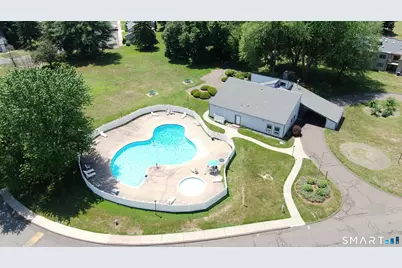 175 Candlewood Drive #175, South Windsor, CT 06074 - Photo 2
