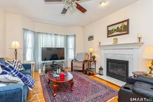 111 Pondview Cir, Beacon Falls, CT 06403 - Photo 6