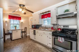 267 Branford St, Hartford, CT 06112 - Photo 4