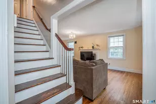 267 Branford St, Hartford, CT 06112 - Photo 10