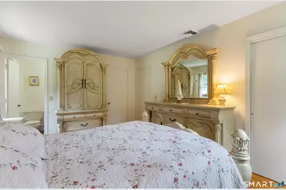 19 Driftwood Lane, Shelton, CT 06484 - Photo 20