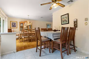 19 Driftwood Ln, Shelton, CT 06484 - Photo 8