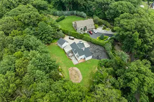 95 Park Ave, Shelton, CT 06484 - Photo 2