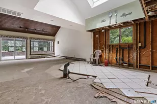 95 Park Ave, Shelton, CT 06484 - Photo 8