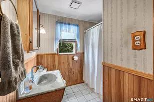 41 Victor Hill Dr, Branford, CT 06405 - Photo 26