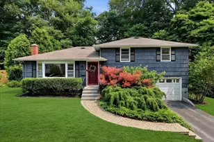 61 Hilltop Rd, Groton, CT 06355 - Photo 1