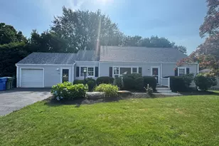 54 Randall Dr, Trumbull, CT 06611 - Photo 2