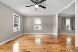 834 Bee St, Meriden, CT 06450 - Photo 20