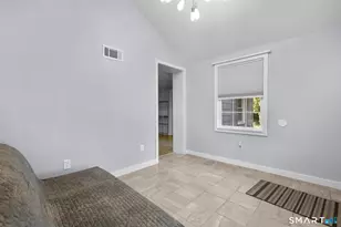 834 Bee St, Meriden, CT 06450 - Photo 26