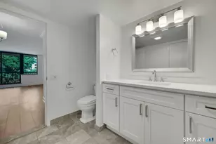 25 Forest St, Stamford, CT 06901 - Photo 20