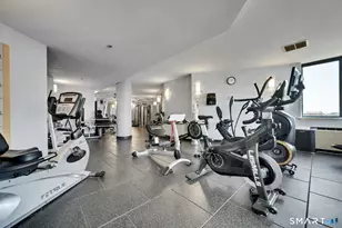 25 Forest St, Stamford, CT 06901 - Photo 28