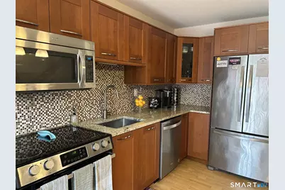 136 Webster Court #136, Newington, CT 06111 - Photo 2