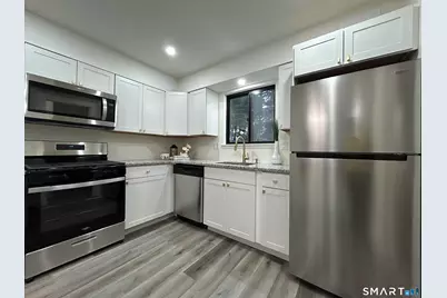 38 Sutton Place #38, Bloomfield, CT 06002 - Photo 24