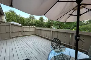 38 Sutton Pl, Bloomfield, CT 06002 - Photo 38