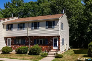35 Brookside Village, Enfield, CT 06082 - Photo 2
