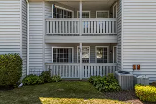 87 Leafwood Ln, Groton, CT 06340 - Photo 1