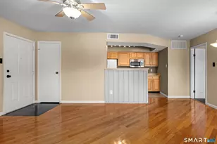 87 Leafwood Ln, Groton, CT 06340 - Photo 4