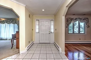 531 Woodruff Rd, Milford, CT 06461 - Photo 4