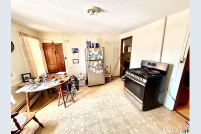 435 Myrtle Street, New Britain, CT 06053 - Photo 8