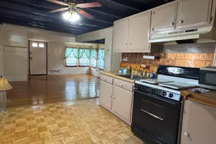 60 Grove Pl, West Haven, CT 06516 - Photo 16
