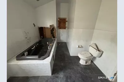 13 Merril Place, Unknown NY City, NY 11096 - Photo 8