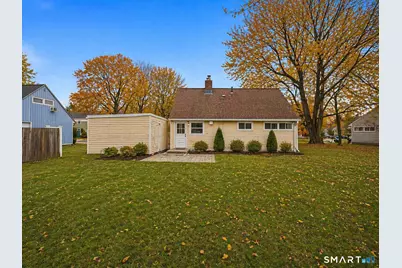 69 Seaver Circle, Bridgeport, CT 06606 - Photo 2