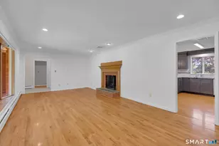 2595 Albany Ave, West Hartford, CT 06117 - Photo 6