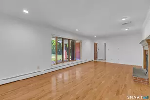 2595 Albany Ave, West Hartford, CT 06117 - Photo 6