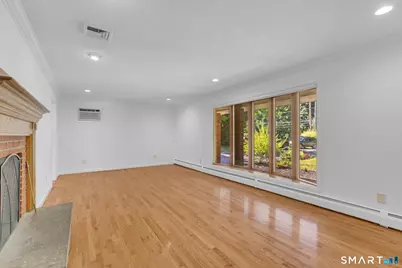 2595 Albany Avenue, West Hartford, CT 06117 - Photo 4