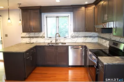 2595 Albany Avenue, West Hartford, CT 06117 - Photo 8