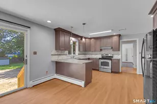 2595 Albany Ave, West Hartford, CT 06117 - Photo 10