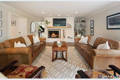 56 Long Lots Road, New Canaan, CT 06840 - Photo 4