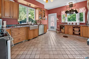 119 Cove St, New Haven, CT 06512 - Photo 10