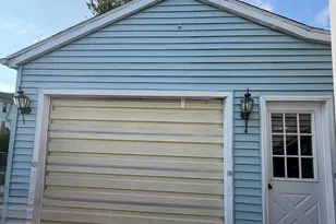 48 Elk Ave, Waterbury, CT 06708 - Photo 16