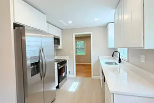 1 Long Hill Terrace, New Haven, CT 06515 - Photo 6