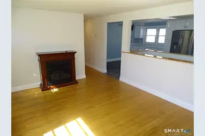 15 Bayshore Drive, New London, CT 06320 - Photo 4