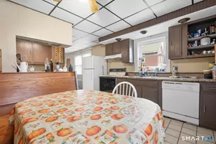 42 Wade St, West Haven, CT 06516 - Photo 6