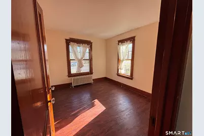 36 Sugar Street, Newtown, CT 06470 - Photo 6