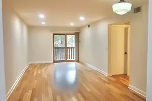 20 Woodsedge Dr, Newington, CT 06111 - Photo 2