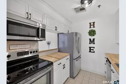 45 Main Street #206, Plainfield, CT 06374 - Photo 12